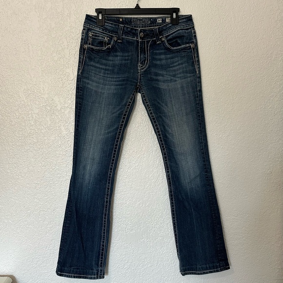 MISS ME Bootcut Jeans🌟 - Picture 2 of 6